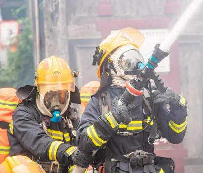 家庭火警急救重点，第一功夫应该怎么办？？？